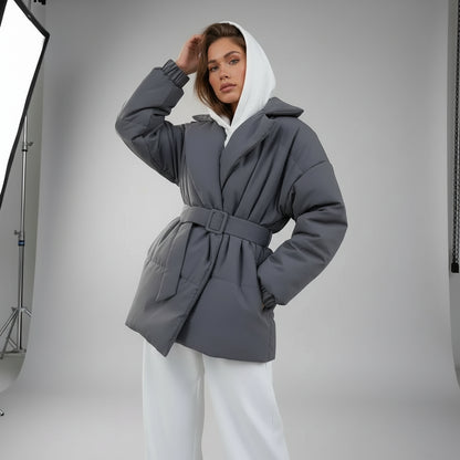 Fátima| Abrigo Acolchado Estilo Premium con Cintura Ceñida
